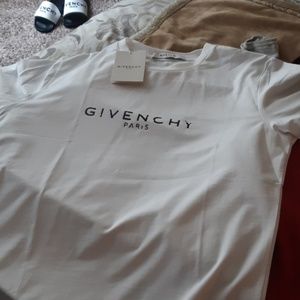 Givenchy Tshirt